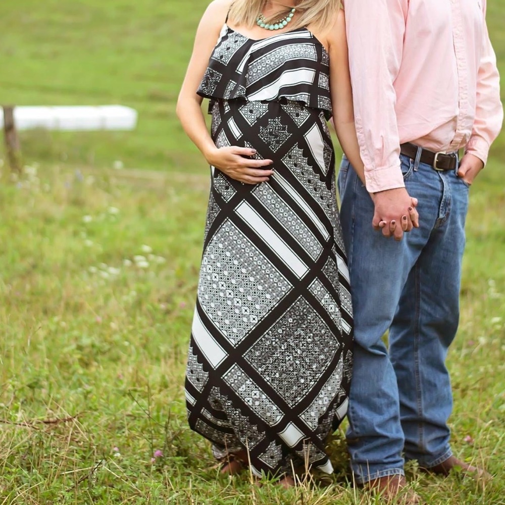Motherhood Maternity Black and White Flowy Maxi Dress